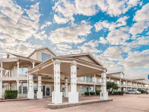 Motel 6 Waxahachie, TX