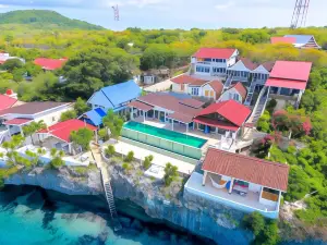 Amatoa Resort