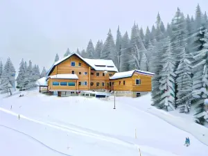 Hotel Granit Smrekovica
