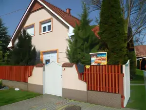 Napsugár Vendégház