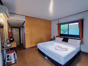 The Raft Land Resort