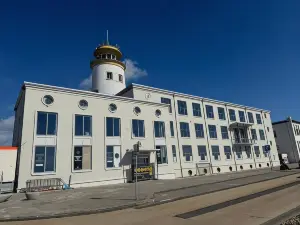 Hotel De Zeevaartschool