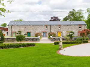 Bective Stud Apartments