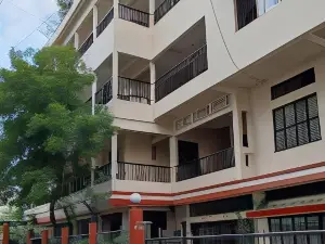 Raga Homestay- Homely Experience- 2BHK Apartment
