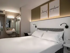 Hotel Bed4U Pamplona