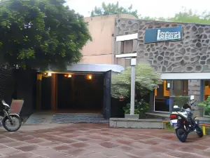 Hotel Kailas