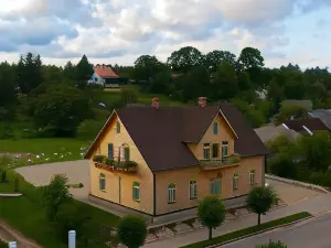 Viesu māja Jānis