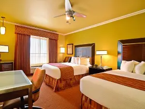 Best Western Plus Christopher Inn  Suites