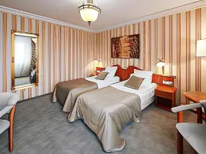 Biały Dom Henlex Hotel Restauracja