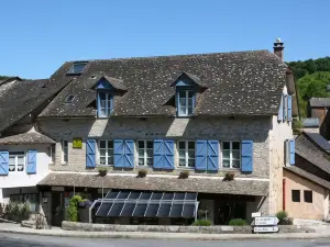 Logis Hôtel Restaurant l'Auberge du Chateau