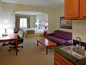 Holiday Inn Express & Suites Ada