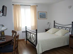 Hôtel le Clos des Pins