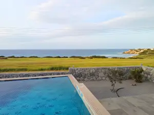 Luxurious Villa with Breathtaking Seaview