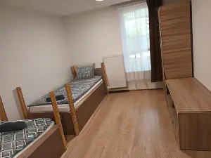 Tiszaliget Apartman es Szallo