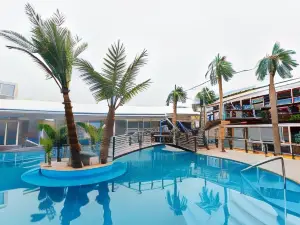 Dolphin Planet Hotel & Spa