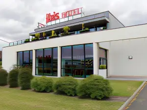 hotel ibis Guingamp - Coeur de Bretagne