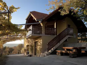 Vineyard Cottage Brodaric
