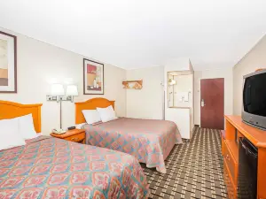 Days Inn by Wyndham Effingham