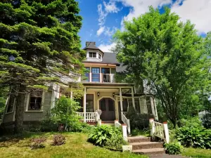 The Elmwood Heritage Inn