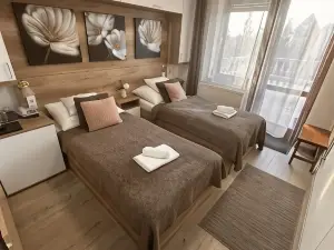Le Rose Hotel