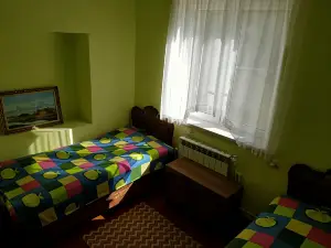 Ashot & Gohar B&B