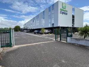 ฮอลิเดย์ อินน์ เอ็กซ์เพรส อาร์กาชง - ลา เตสต์ บาย IHG