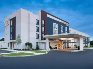 芒特勞雷爾櫻桃山SpringHill Suites飯店