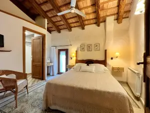 Can Bayre-Casa Rural