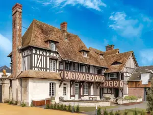 Le Manoir des Chevaux dorés