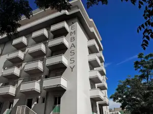 佩沙羅大使館酒店