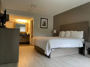 Whalers Inn and Suites