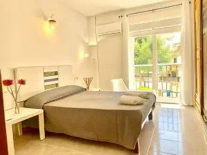 Hostal Sango Sierra de las Nieves