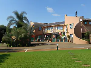 El Gran Chaparral Guest House