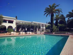 Hotel Transatlantique