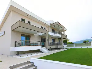 Kallini Apartments