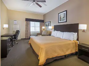 Days Inn by Wyndham Baytown East