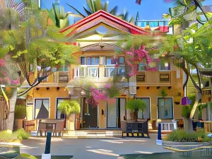 Puerto Del Sol Beach Resort
