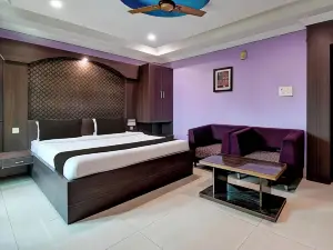 Goroomgo Blue Royal-Lift-Swimming Pool-Resturent-Facilities-Best Selling & Best Choice Bhubaneswar