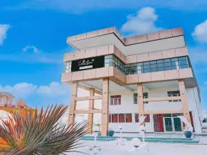 Hotel O Ayodhya Near Airport