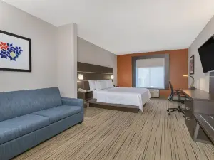 Holiday Inn Express & Suites Silver Springs-Ocala