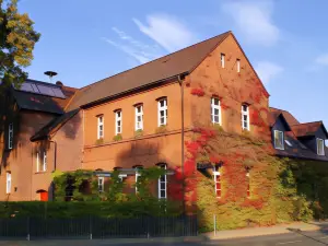 Hotel Alte Schule GmbH