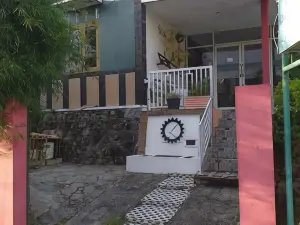 Kenangan Guest House