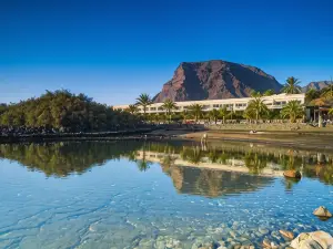 Apartamentos Charco del Conde