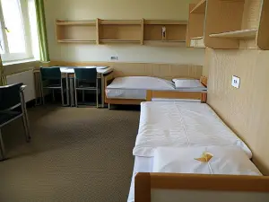 Hotel Sommerhaus am Internats-Campus