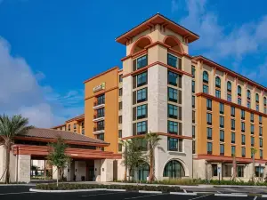 Home2 Suites by Hilton Orlando at Flamingo Crossings Town Center