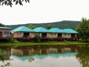 Baan Suan Chiva Saran Resort บ้านสวนชีวาสราญ รีสอร์ท