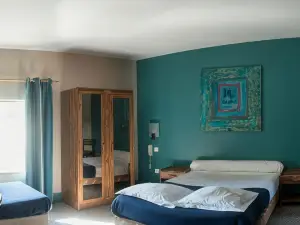 Logis Hotel le Clos des Oliviers