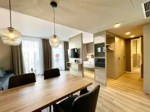Zeitwohnhaus Suite-Hotel + Serviced Apartments