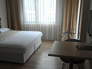 Bal Mini Hotel