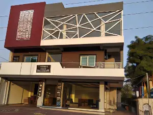 Hotel Shri Sharanam